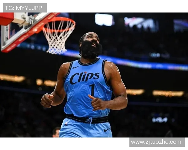 快船内部人士评价哈登：爱打球出勤率高 防守不稳定有时回防非常慢